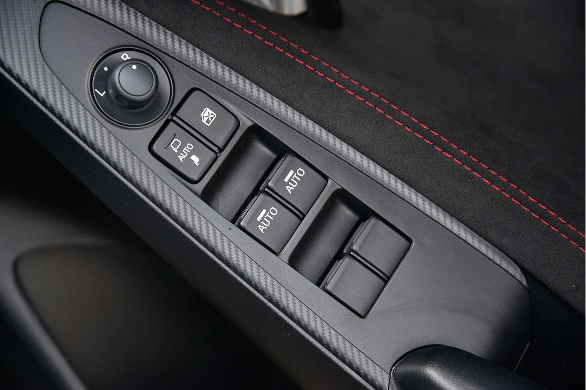 2025 Mazda 2 G15 GT DJ Series