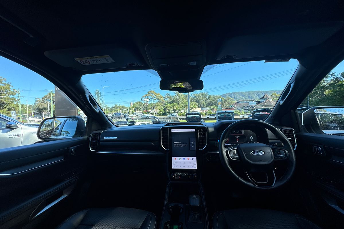 2024 Ford Everest Platinum