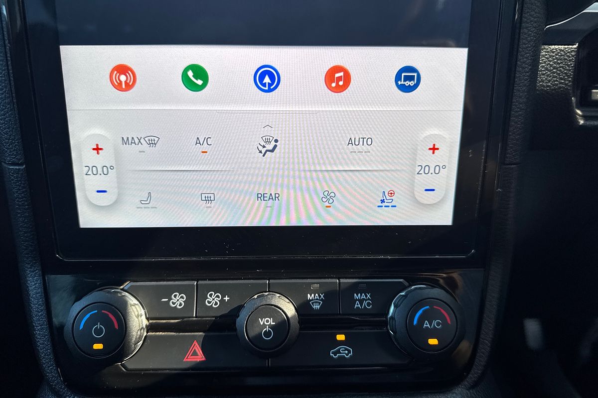 2024 Ford Everest Platinum
