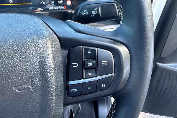 2024 Ford Everest Platinum