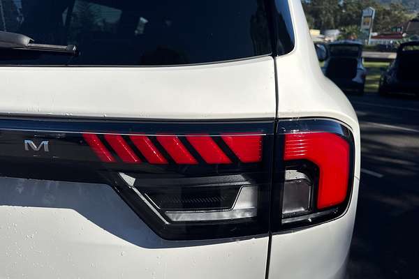 2024 Ford Everest Platinum
