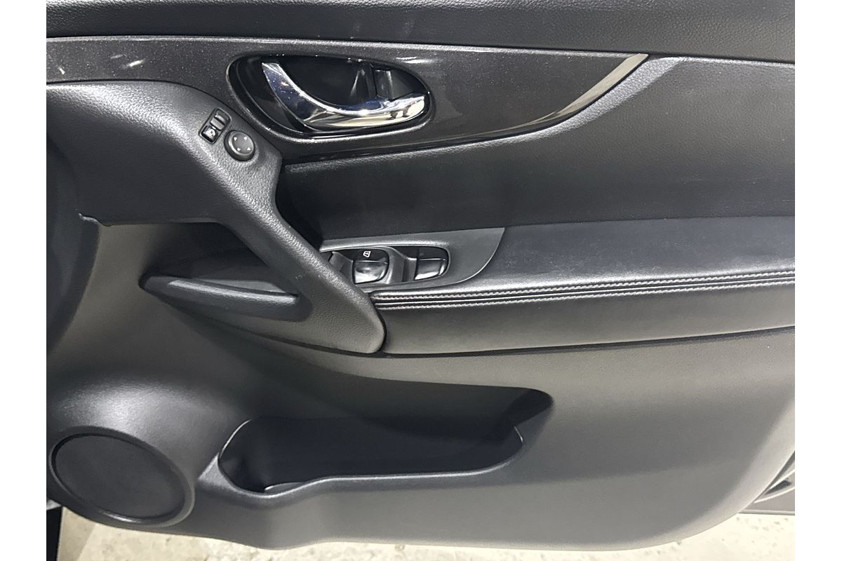 2017 Nissan X-TRAIL ST-L T32 Series II