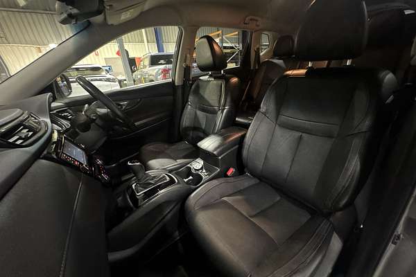 2017 Nissan X-TRAIL ST-L T32 Series II