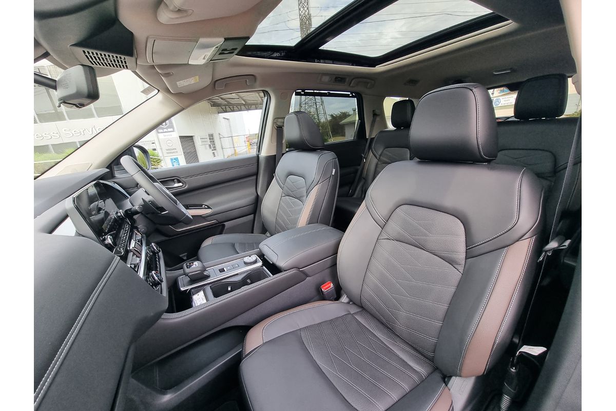 2025 Nissan Pathfinder Ti-L R53