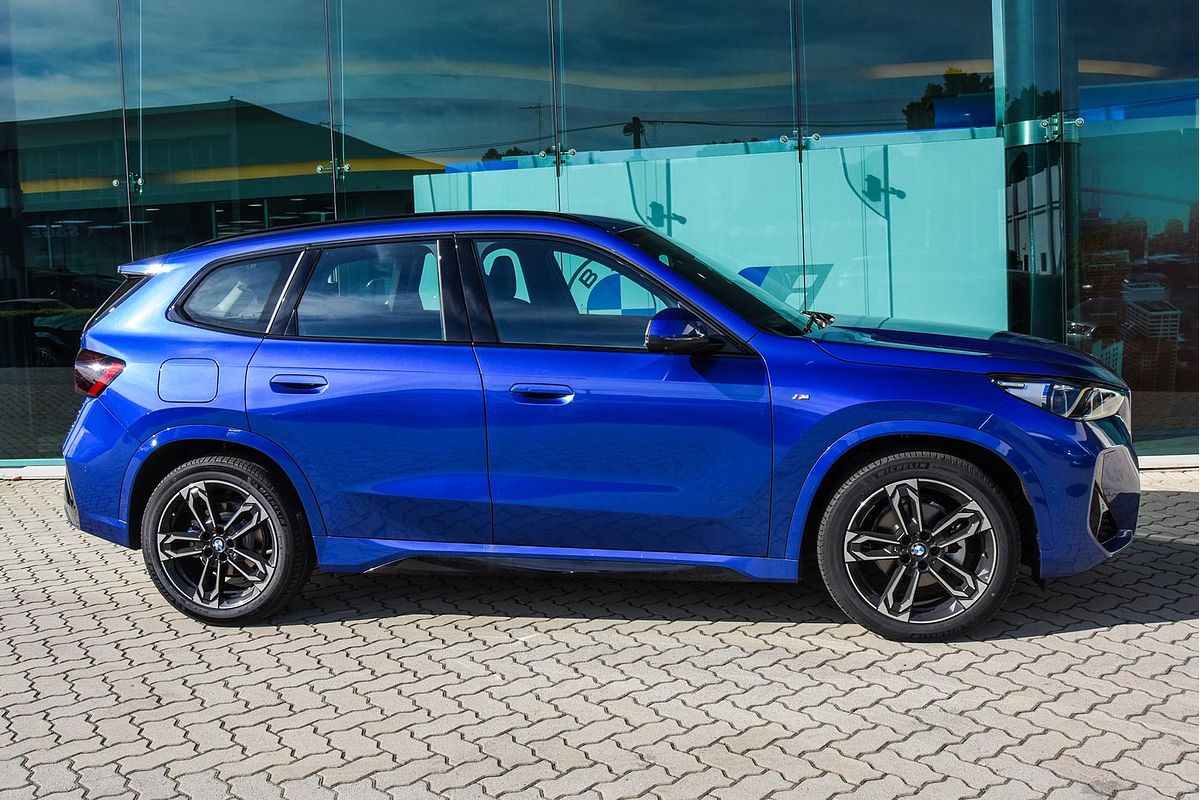 2024 BMW X1 xDrive20i M Sport U11