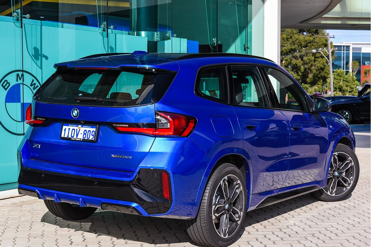 2024 BMW X1 xDrive20i M Sport U11