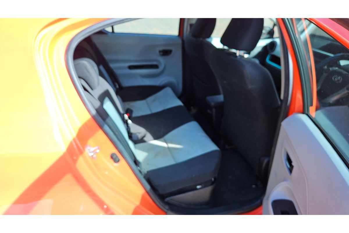 2012 Toyota Prius C  NHP10R