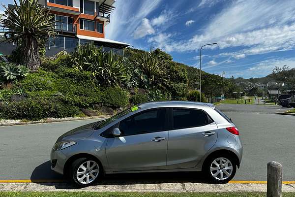 2014 Mazda 2 Neo Sport DE Series 2