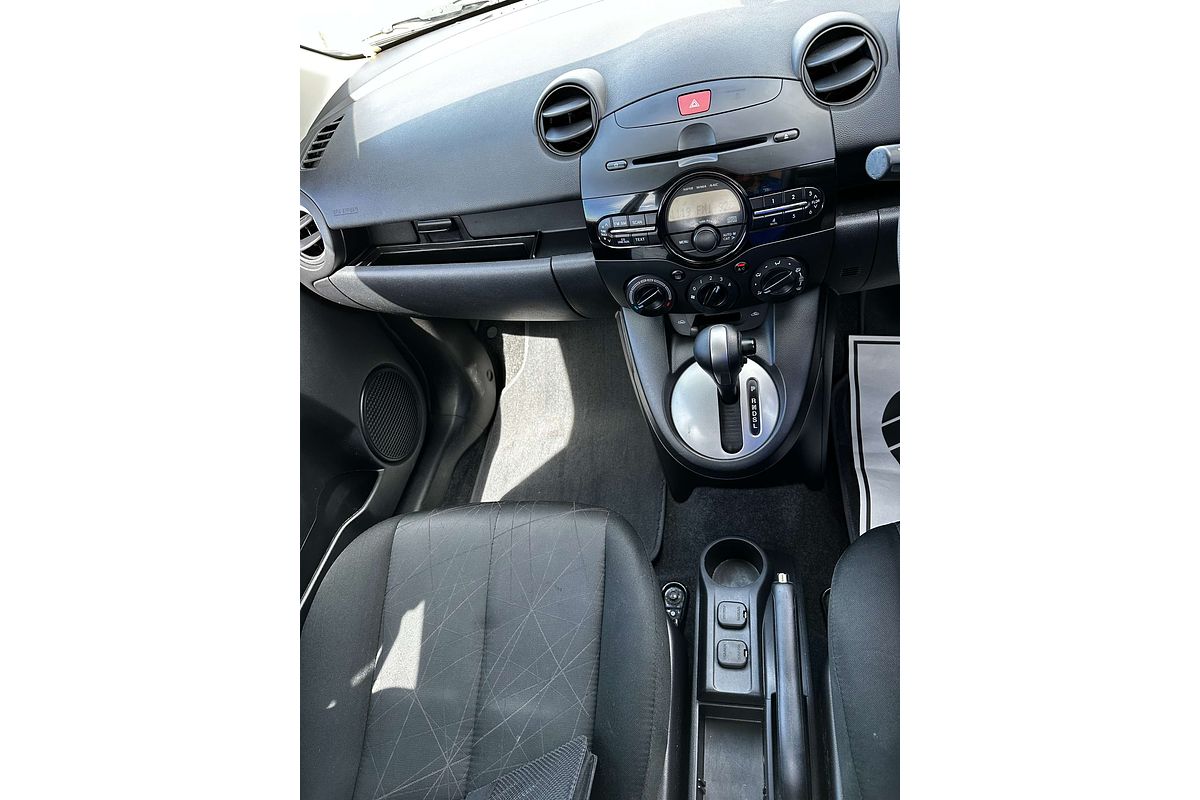 2014 Mazda 2 Neo Sport DE Series 2