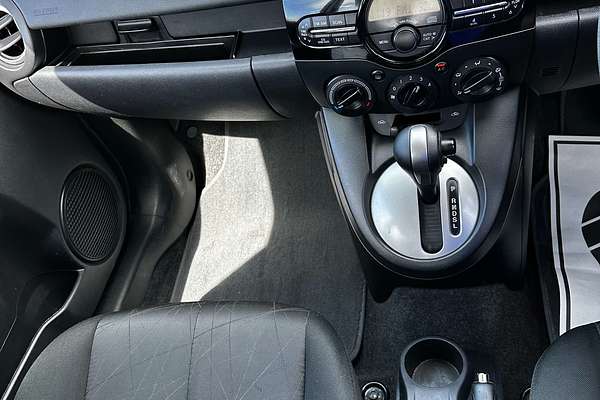 2014 Mazda 2 Neo Sport DE Series 2