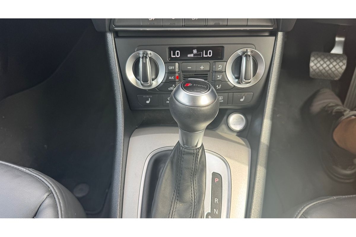 2013 Audi Q3 2.0 TDI Quattro (103kW) 8U MY14