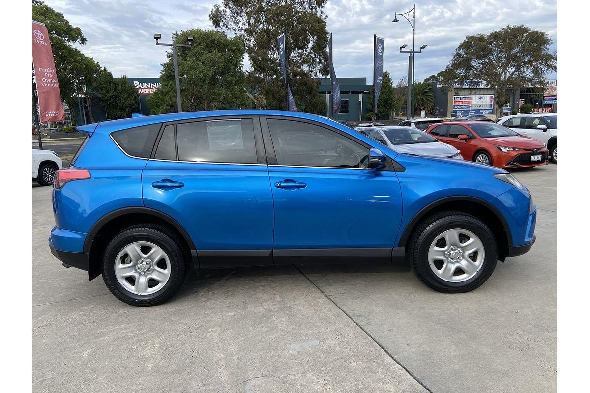 2017 Toyota RAV4 GX ZSA42R