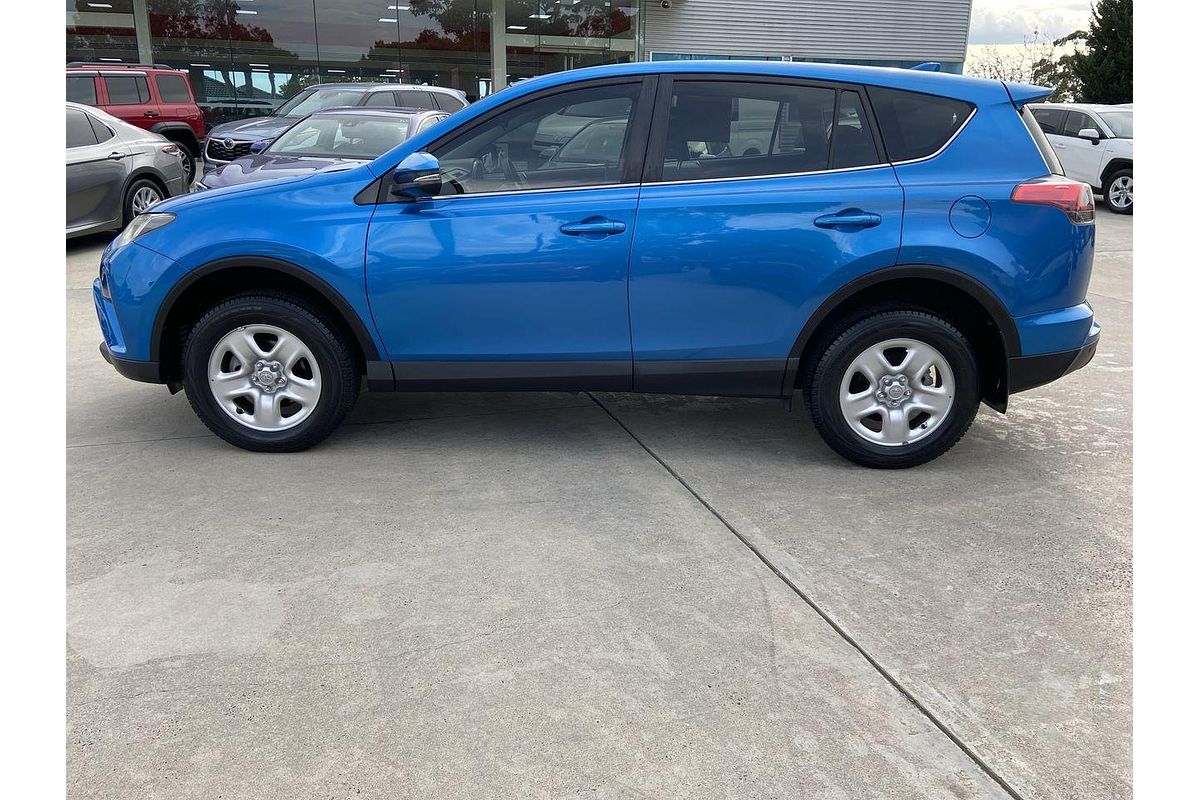 2017 Toyota RAV4 GX ZSA42R