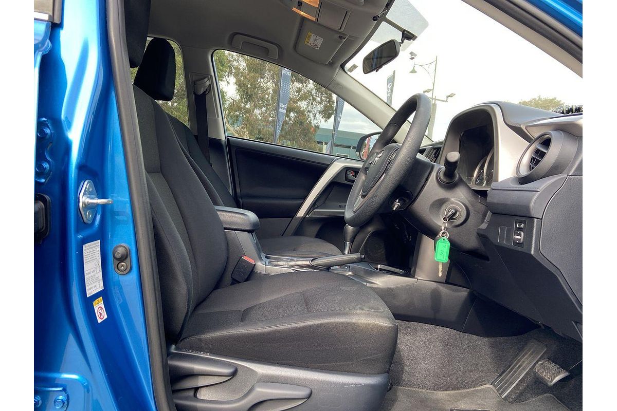 2017 Toyota RAV4 GX ZSA42R