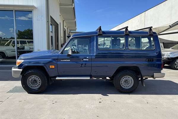 2022 Toyota Landcruiser GXL VDJ78R