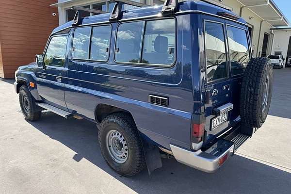 2022 Toyota Landcruiser GXL VDJ78R