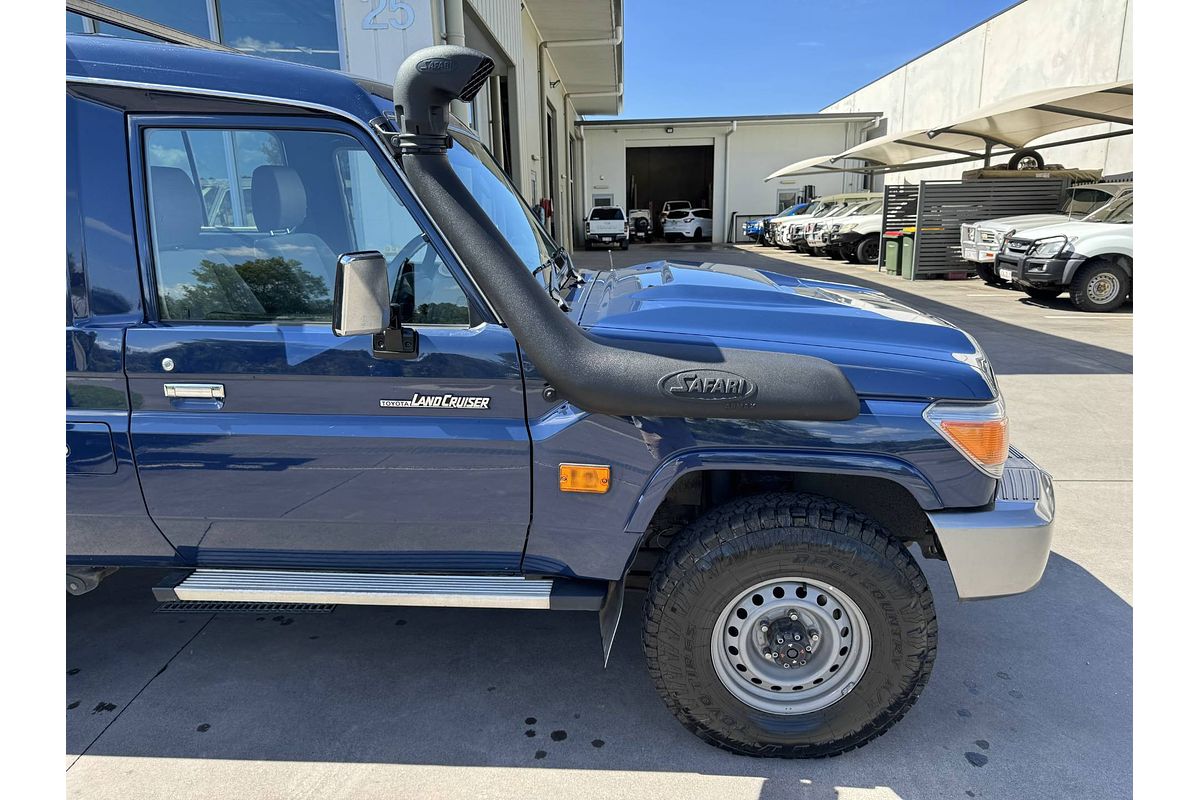 2022 Toyota Landcruiser GXL VDJ78R