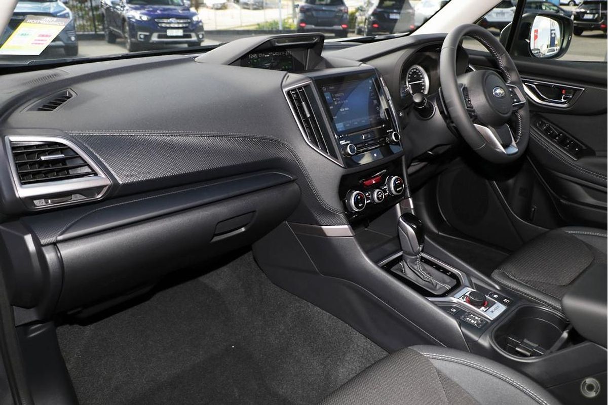 2025 Subaru Forester 2.5i S5