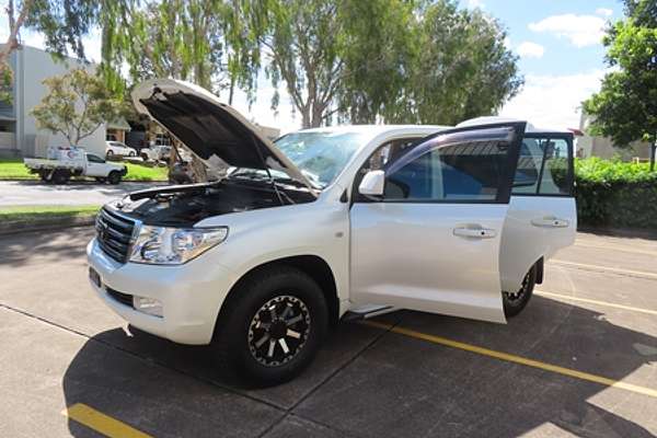 2011 Toyota Landcruiser Altitude VDJ200R