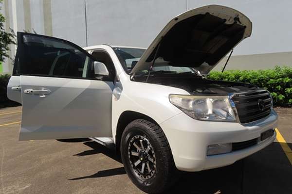 2011 Toyota Landcruiser Altitude VDJ200R