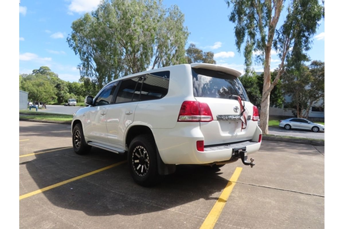 2011 Toyota Landcruiser Altitude VDJ200R
