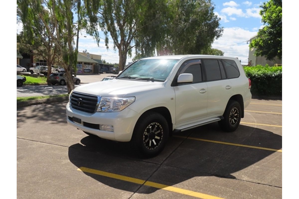 2011 Toyota Landcruiser Altitude VDJ200R