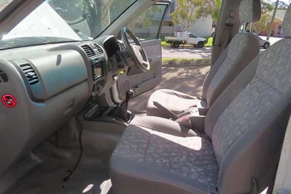 2005 Holden Rodeo LX RA 4X4