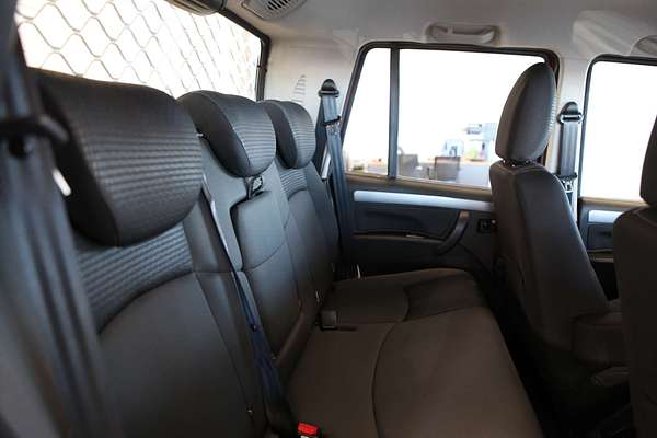 2022 Mahindra PIK-UP S11 4X4