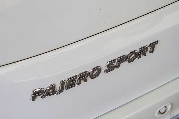 2017 Mitsubishi Pajero Sport Exceed QE