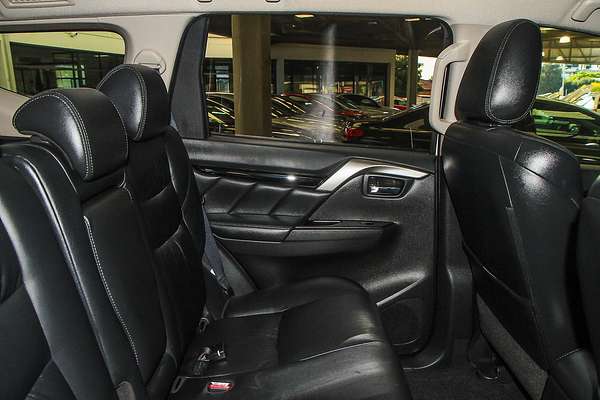 2017 Mitsubishi Pajero Sport Exceed QE