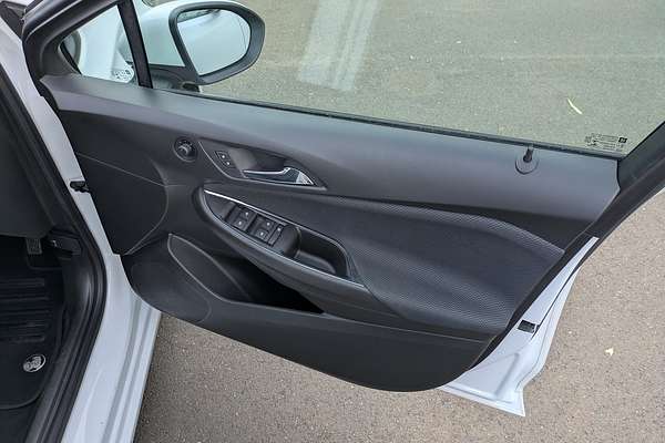 2017 Holden Astra LS BL