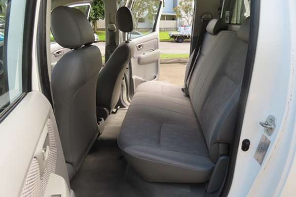 2006 Toyota Hilux SR KUN26R 4X4