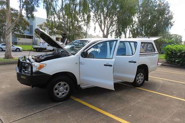 2006 Toyota Hilux SR KUN26R 4X4