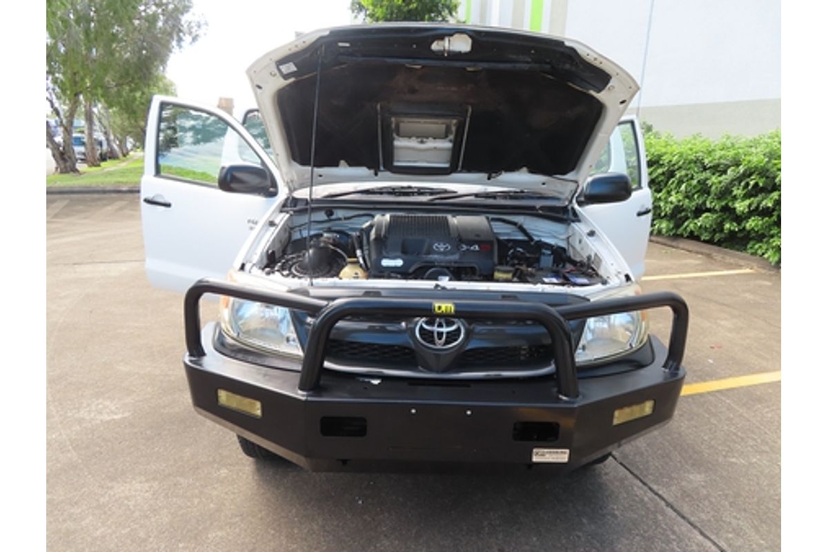 2006 Toyota Hilux SR KUN26R 4X4
