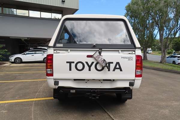 2006 Toyota Hilux SR KUN26R 4X4
