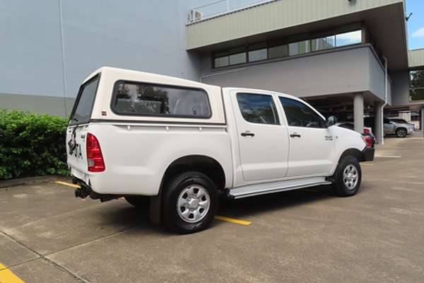 2006 Toyota Hilux SR KUN26R 4X4