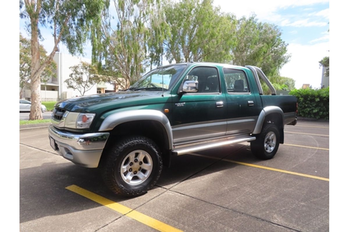 2005 Toyota Hilux SR5 KZN165R 4X4