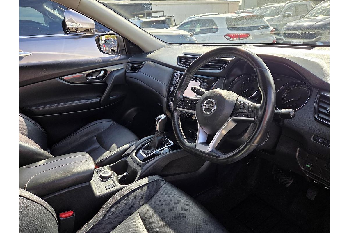 2017 Nissan X-TRAIL ST-L T32 Series II