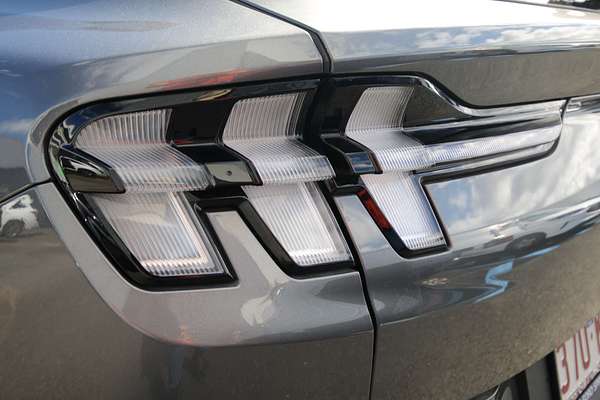 2023 Ford Mustang Mach-E Select