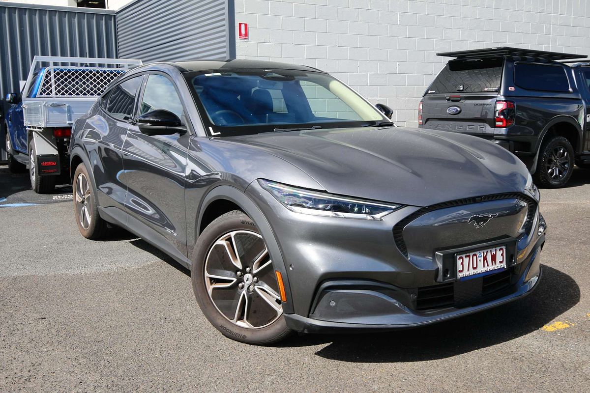 2023 Ford Mustang Mach-E Select