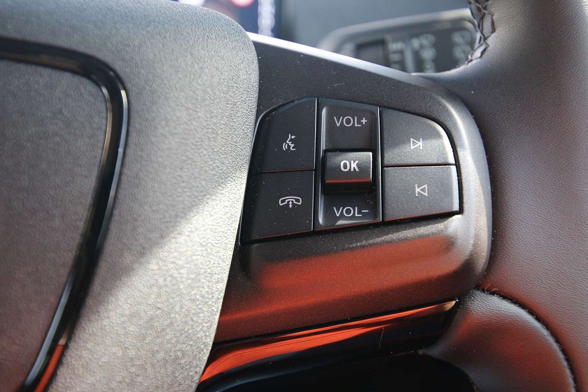 2023 Ford Mustang Mach-E Select