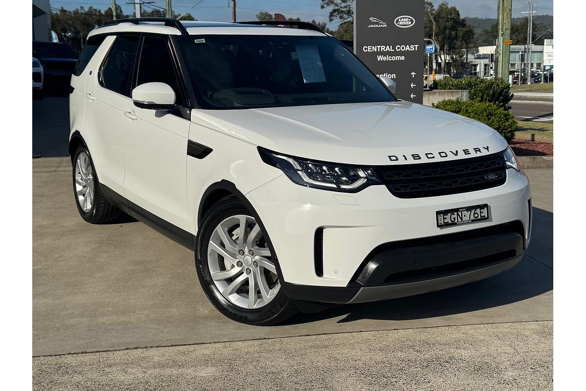 2019 Land Rover Discovery SD6 SE Series 5