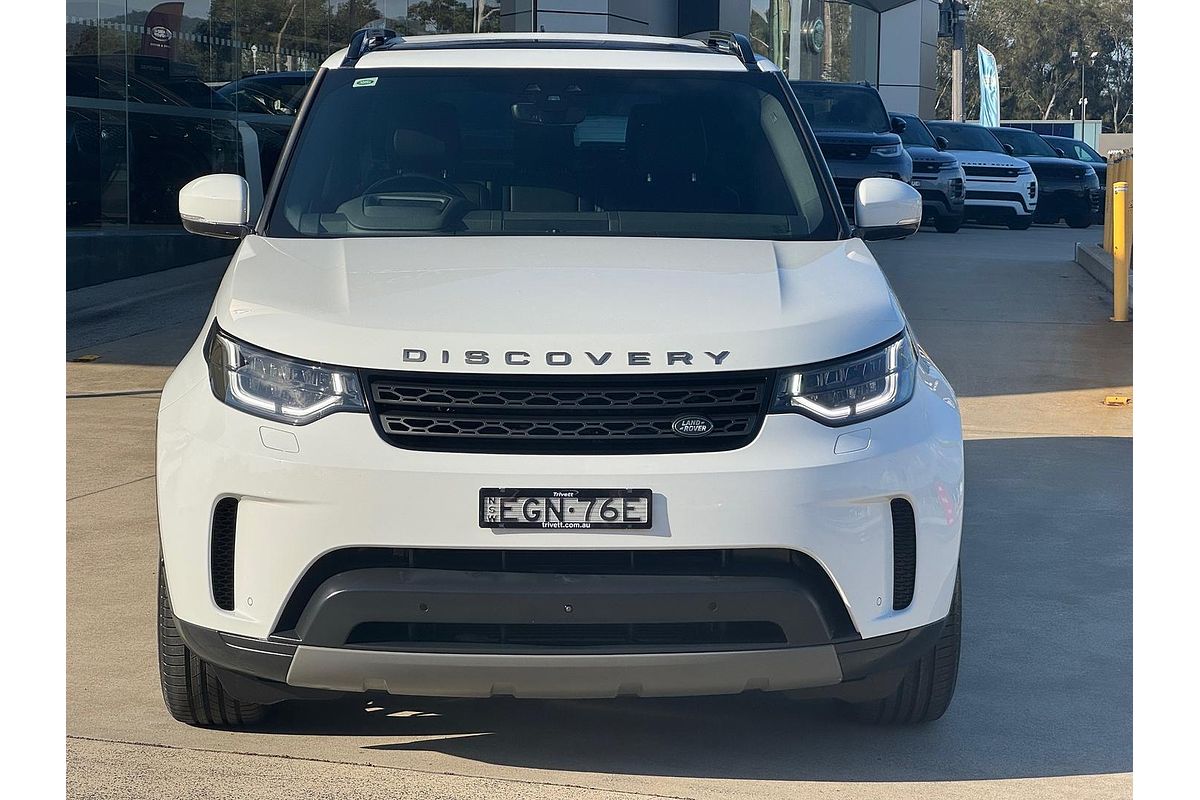 2019 Land Rover Discovery SD6 SE Series 5