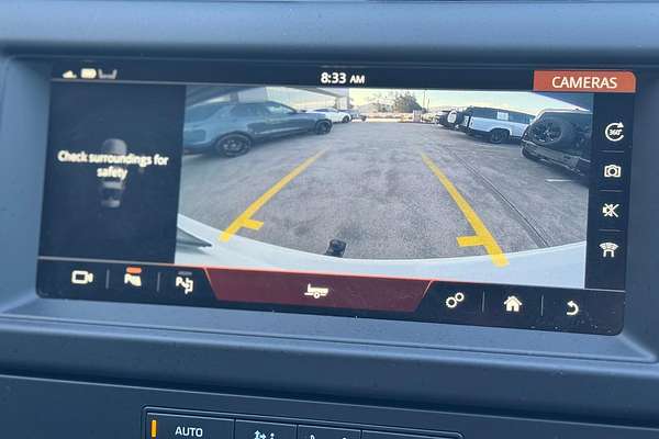 2019 Land Rover Discovery SD6 SE Series 5