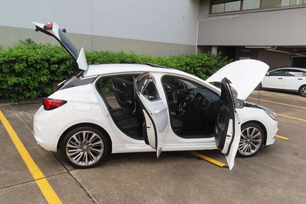 2018 Holden Astra RS BK