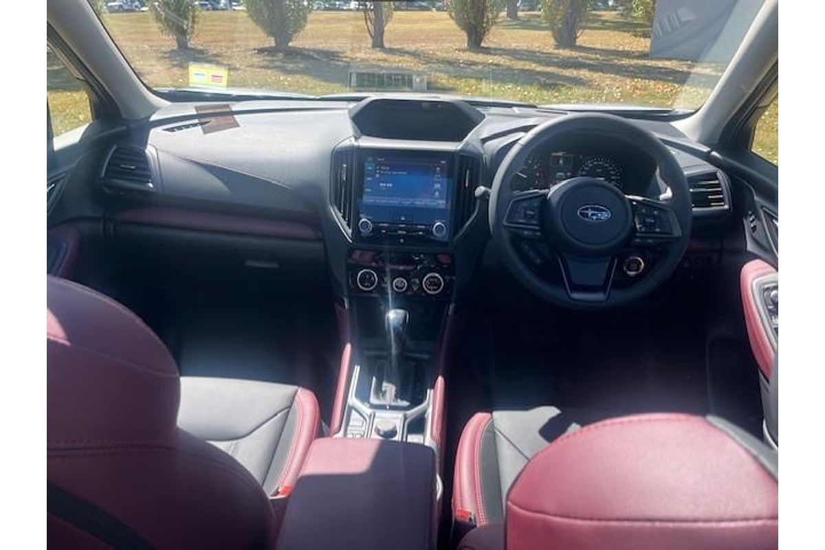 2025 Subaru Forester STI Sport S5