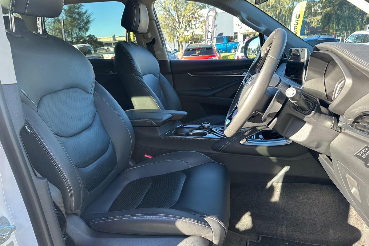 2024 LDV D90 Executive SV9A