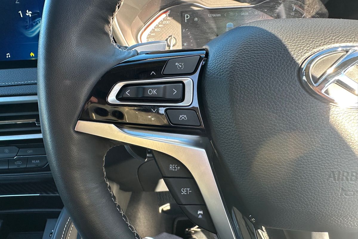 2024 LDV D90 Executive SV9A