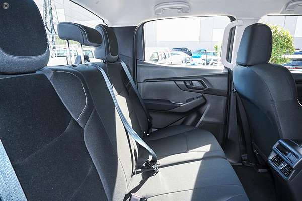 2025 Isuzu D-MAX SX 4X4