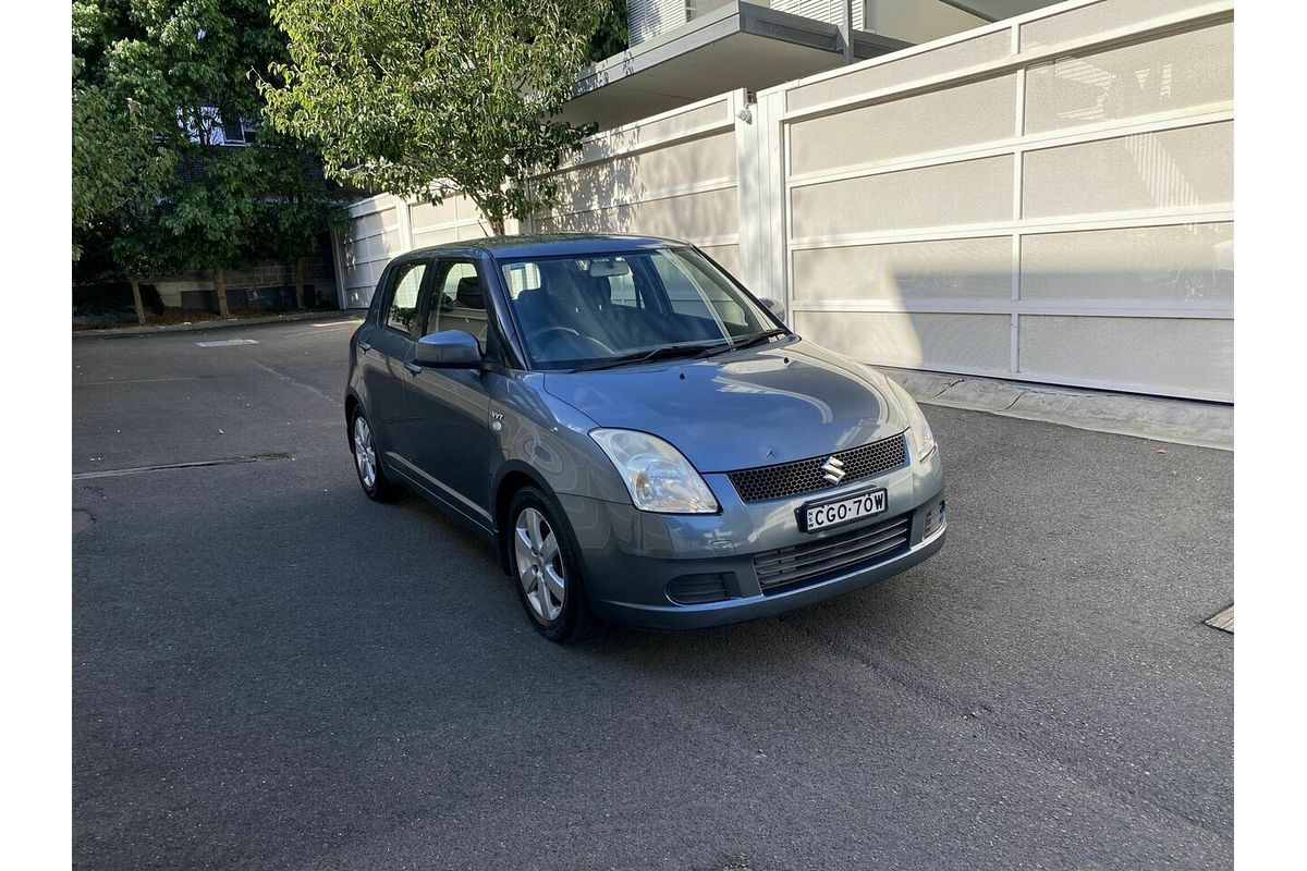 2005 Suzuki Swift S RS415